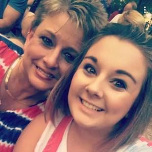 Meet your Posher, Jan